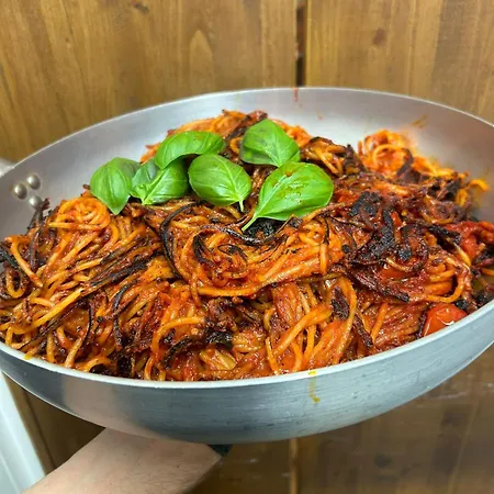 Celine Confort Πανσιόν 4*